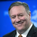 Buscan whisky de $6.000 dólares obsequiado a Pompeo