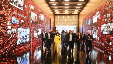 delcy rodriguez descarta establecer bases rusas en venezuela: la constitucion no permite