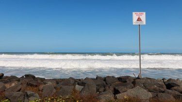 La playa no debe ser una opción para bañistas durante el resto de la semana