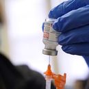 EEUU reduce a 5 meses plazo para recibir refuerzo de Moderna