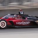 Power levanta título de la IndyCar, Palau gana Laguna Seca