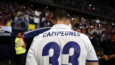 el real madrid gana en malaga y conquista su 33ra liga
