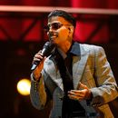 ARCHIVO - El cantante puertorriqueño Rauw Alejandro durante su concierto en el Coca-Cola Flow Fest en la Ciudad de México el sábado 23 de noviembre de 2024. (Foto AP/Félix Márquez, archivo)