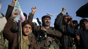 EEUU lanza advertencia a rebeldes hutíes de Yemen