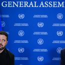 El presidente de Estados Unidos, Donald Trump, se reúne con el presidente de Ucrania, Volodymyr Zelenskyy, durante la Asamblea General de Naciones Unidas, el martes 22 de septiembre de 2026 en la sede de la ONU. (AP Foto/Julia Demaree Nikhinson)