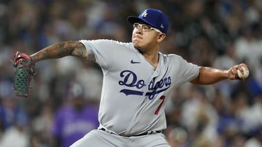 Dodgers mantienen marcha impresionante; ganan 5-4 a Rockies