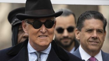 Roger Stone, un firme aliado de Trump, condenado a 40 meses