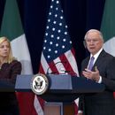 EEUU y México revisan combate al crimen organizado