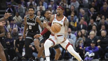 Nuggets vencen a Kings tras ir perdiendo por 20 puntos