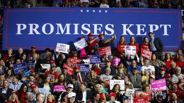 Promesas de Trump: Algunas se cumplieron, pero otras no