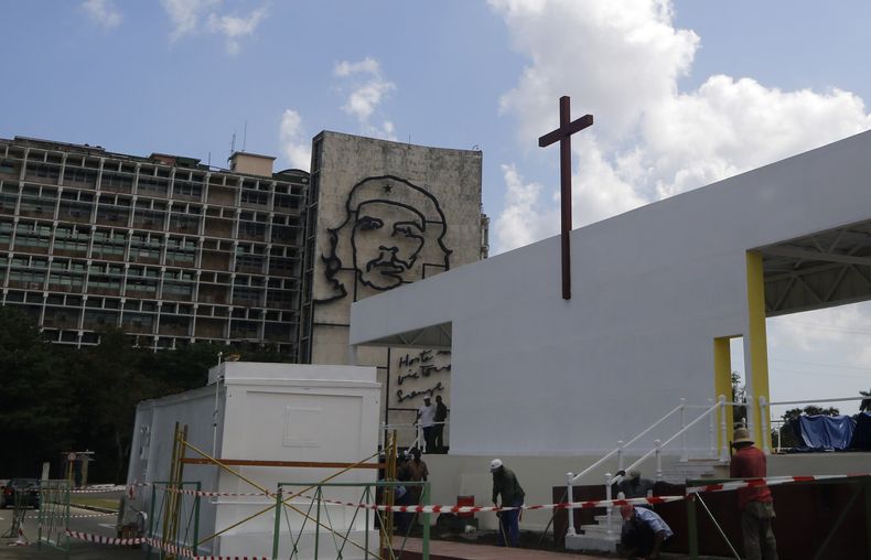 CAR-GEN_CUBA-IGLESIA-1.jpg