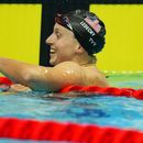 Ledecky gana en 400 metros libres en Mundial de Natación