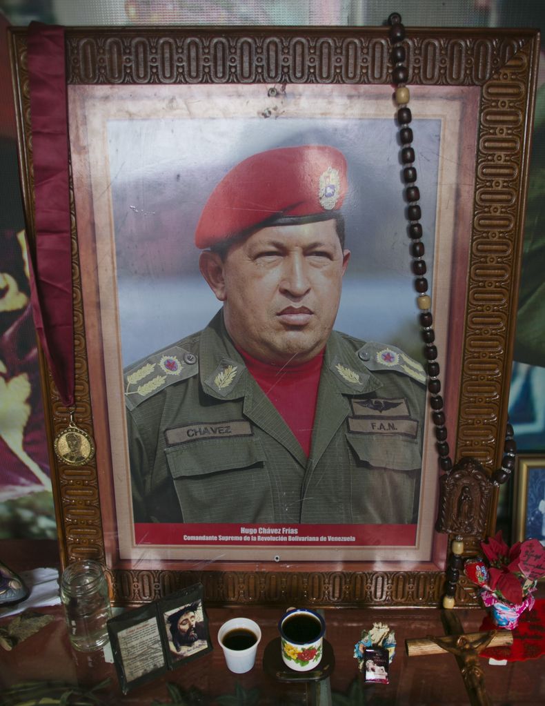 AMS-GEN_VENEZUELA-CHAVEZ-1.jpg