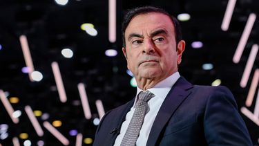 tokio: la justicia condeno a prision a dos estadounidenses que ayudaron en la cinematografica fuga de carlos ghosn