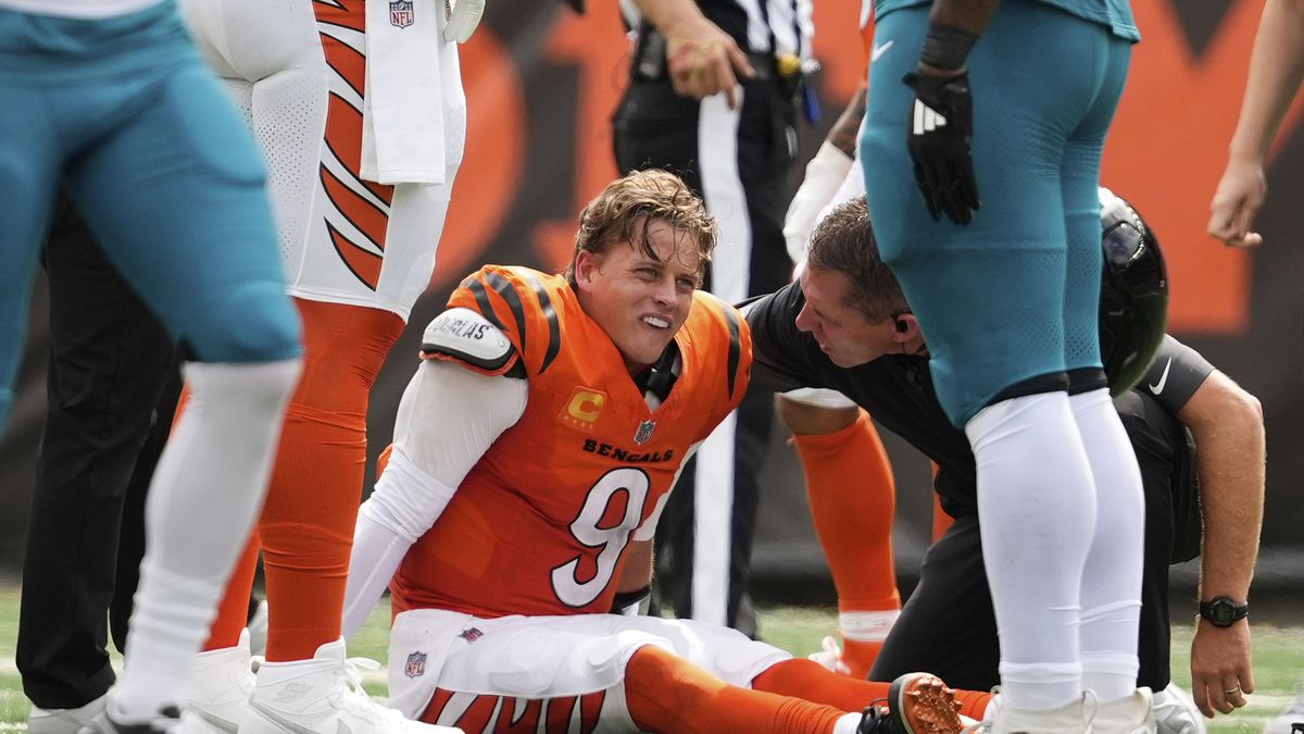 Bengals busca opiniones sobre el dedo del pie de Burrow tras lesión ...