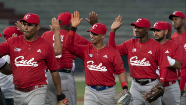 dominicana deja tendida a cuba, humillada en beisbol de lima