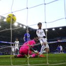 Leeds remonta para empatar ante Cardiff