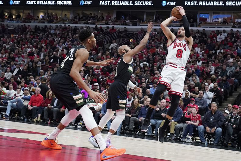 DEP-BAS BULLS-LAVINE