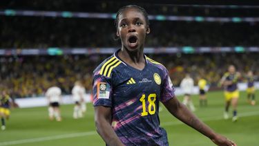 La colombiana Linda Caicedo celebra un gol en el partido del Grupo H del Mundial de Australia y Nueva Zelanda contra Alemania, en el estadio Sydney Football, en Sydney, Australia, el 30 de julio de 2023. (AP Foto/Rick Rycroft)
