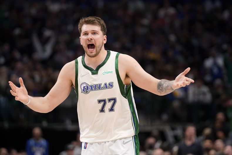 DEP-BAS WARRIORS-MAVERICKS