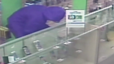 roban en otra tienda de celulares