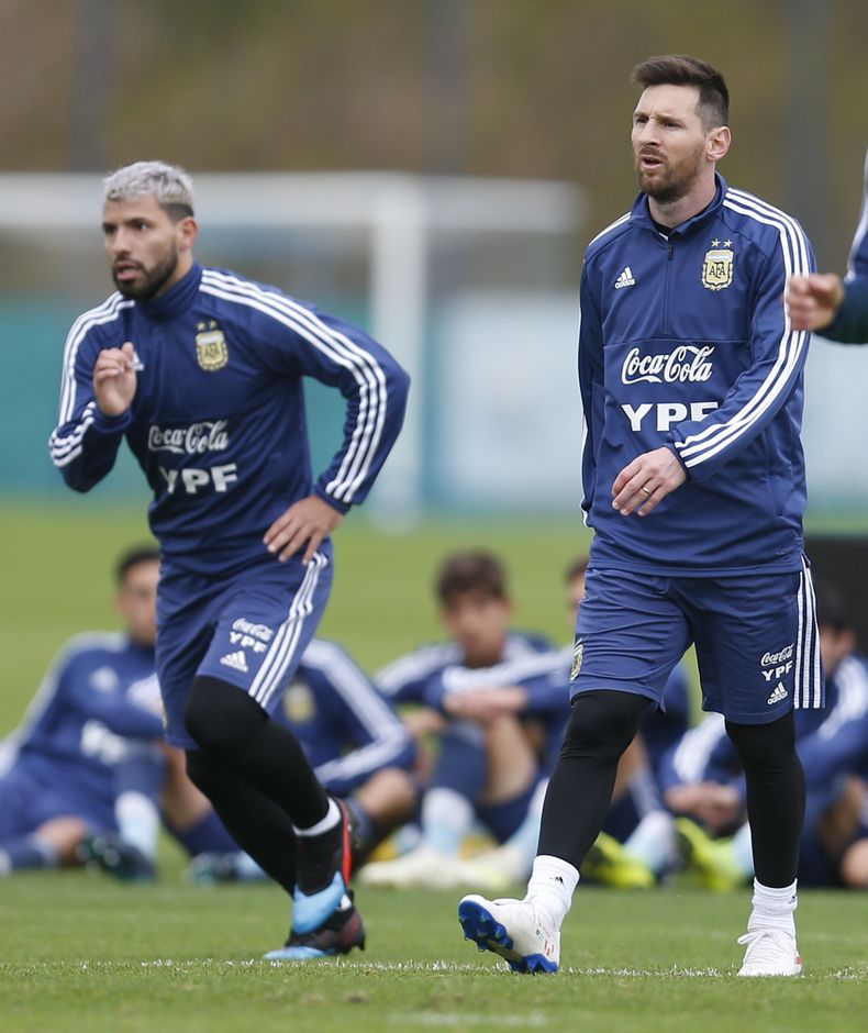 DEP-FUT_AMERICA-ARGENTINA-AGÜERO-0.jpg