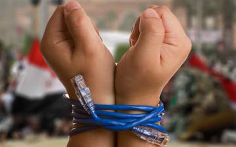 Casi cuatro años después del tendido del cable submarino de fibra óptica, la Isla sigue entre los países peor conectados del mundo.