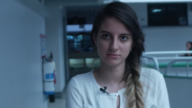 joven expulsada de la universidad regresara a cuba tras estudios en costa rica