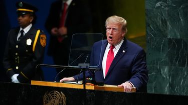 El presidente Donald Trump habla ante la Asamblea General de Naciones Unidas, el martes 22 de septiembre de 2026, en la sede de la ONU. (Foto AP/Julia Demaree Nikhinson)