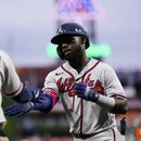 Harris y Olson ayudan a que Bravos corten mala racha