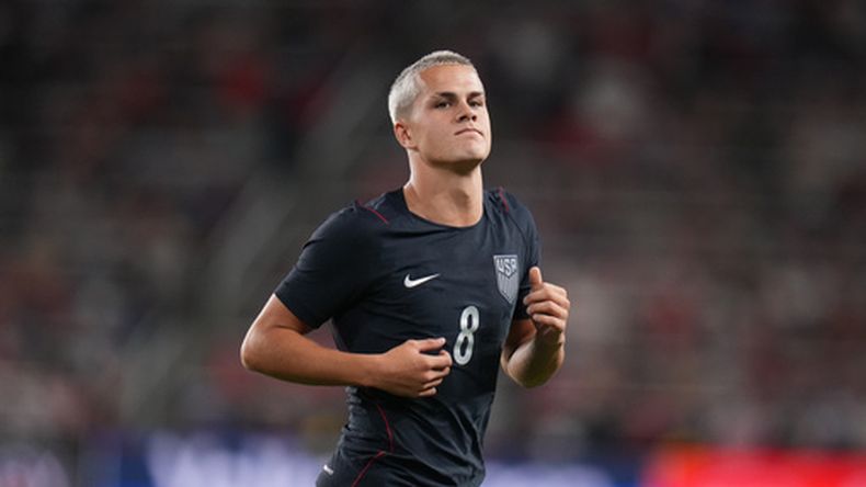 El delantero estadounidense Cavan Sullivan durante el partido amistoso contra Chile, el 29 de septiembre de 2026, en San Luis. (AP Foto/Jeff Roberson)