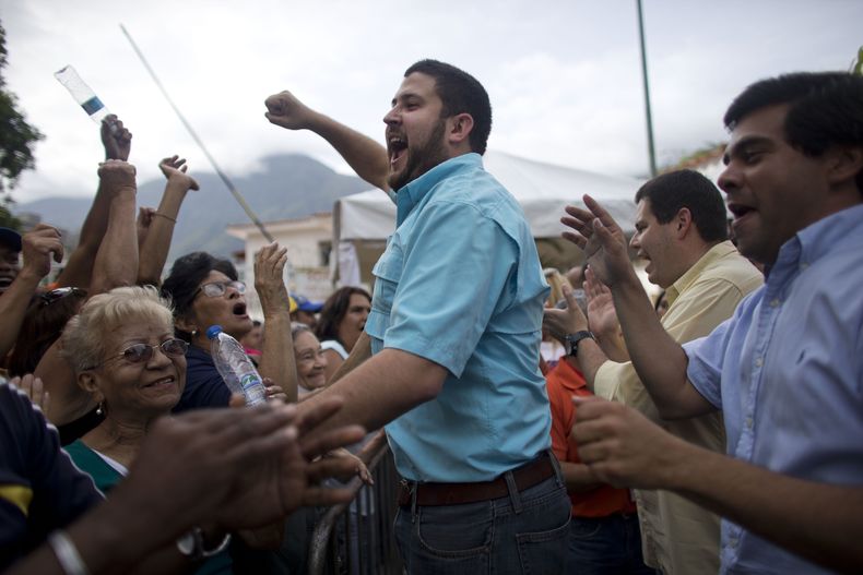 AMS-GEN_VENEZUELA-CRISIS_POLITICA-1.jpg