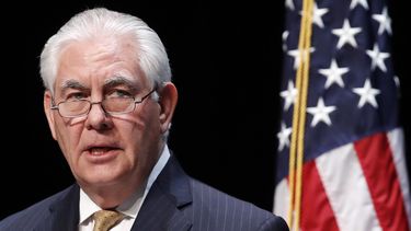 Tillerson advierte que la democracia de EEUU está en riesgo