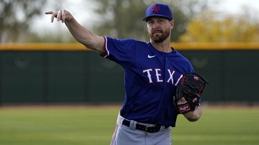 DeGrom cumple 1ra sesión de bullpen con los Rangers