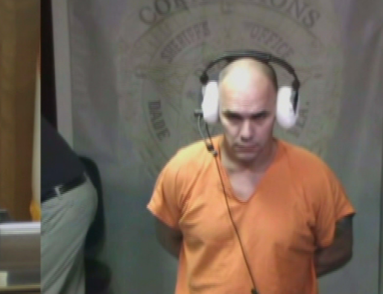 acusado violencia.png