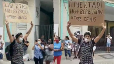 el regimen pide siete anos de carcel para el preso politico cubano luis robles