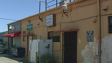 pelea en un restaurante bar de la calle 8 termina con un hombre apunalado