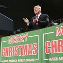 Trump transmite alto y claro su mensaje de “Feliz Navidad”