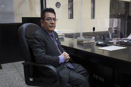 juez pide amparo y no ser investigado en guatemala