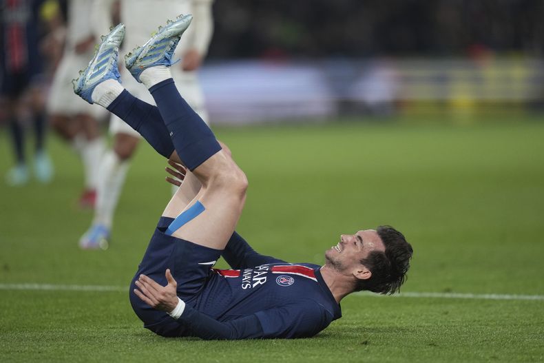 Fabian Ruiz del Paris Saint-Germain durante el partido contra Niza en la liga de Francia, el viernes 25 de abril de 2025. (AP Foto/Thibault Camus)