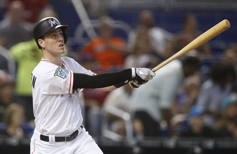 DEP-BEI_FILIS-MARLINS-0.jpg