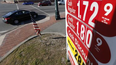 cae a menos de $2 el precio de la gasolina en miami