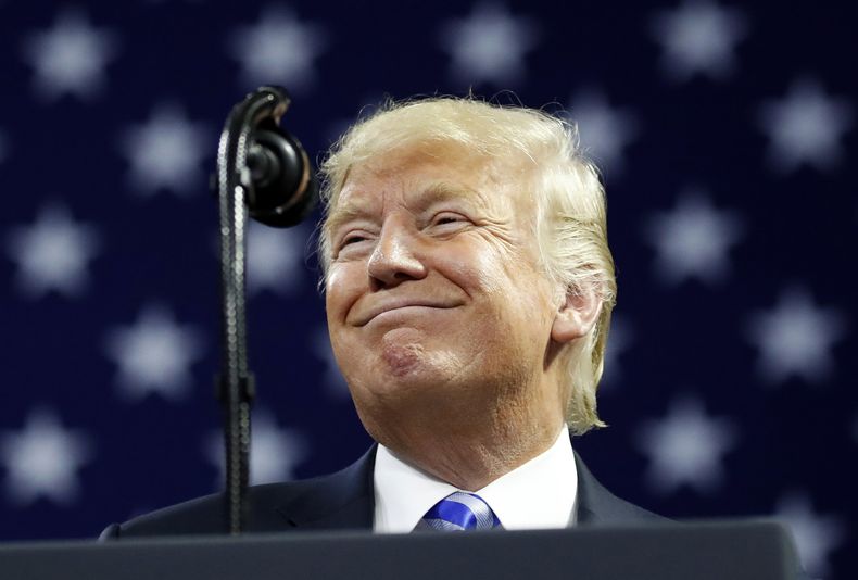AMN-GEN_TRUMP-LEALTAD-0.jpg