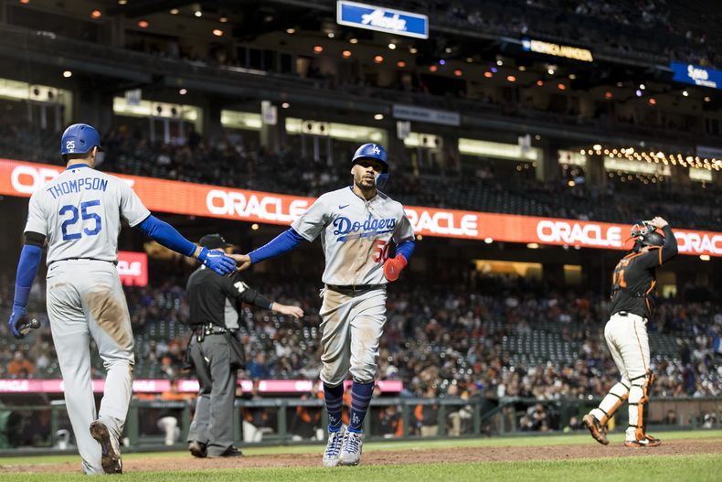 DEP-BEI DODGERS-GIGANTES