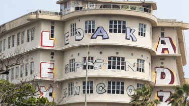 angel matos radica medida para expropiar y demoler el antiguo hotel normandie en san juan