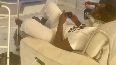 chocolate mc ya esta en casa: por tres meses en silla de ruedas, pero lo que importa es que estoy vivo