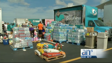 miami dolphins hace campana para ayudar a las victimas del huracan harvey