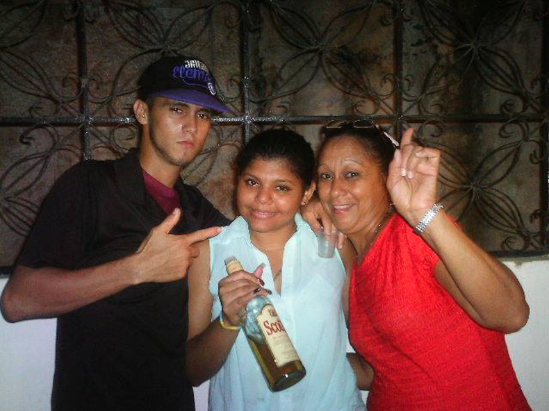 Screen Shot 2018-04-03 at 12.03.42 PM.png