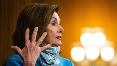 Pelosi pide más fondos para lucha contra el virus