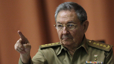 cuba da pistas sobre el sucesor de castro en relevo no exento de incognitas